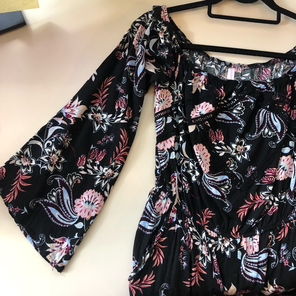 Floral romper - Picture 3 of 3